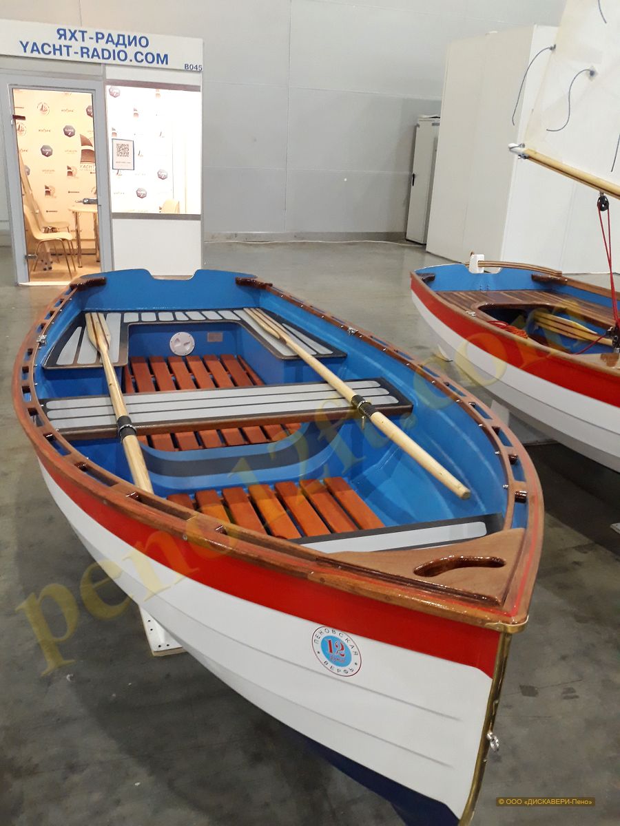 Лодка Dinghy 12